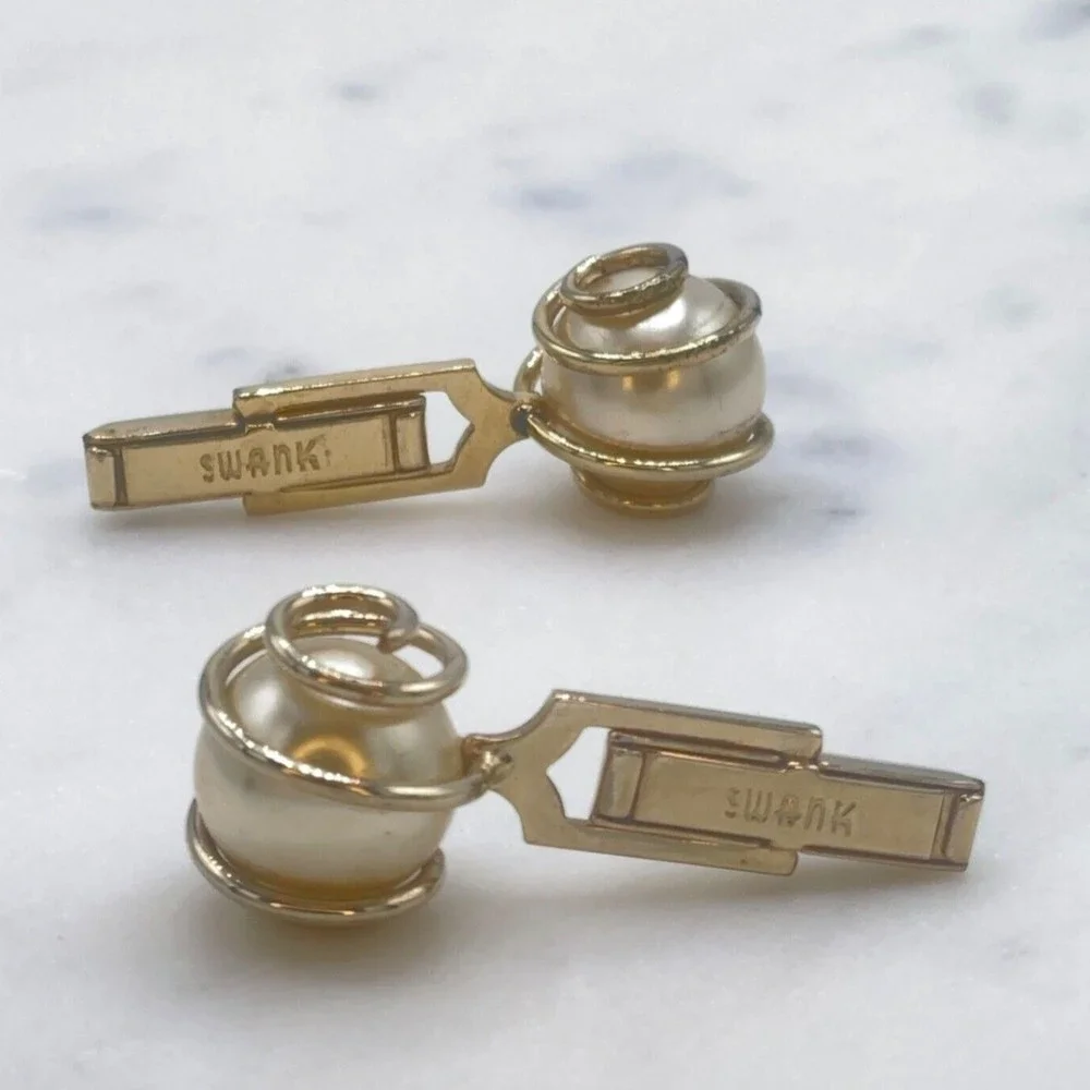 Vintage Mens Swank Light Gold Tone Large Pearl Spiral Round Cufflinks